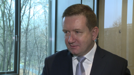 Skarbiec Holding zadebiutował na giełdzie. Chce rosnąć szybciej niż rynek funduszy inwestycyjnych BIZNES, Skarbiec Holding, debiut giełdowy, oferta publiczna, fundusz inwestycyjny - Skarbiec Holding zapowiada wzrost w tempie wyższym niż tempo rozwoju rynku funduszy inwestycyjnych. We wcześniejszej ofercie publicznej zostało sprzedane 1,36 mln akcji, co odpowiada ok. 21 proc. w kapitale spółki. Choć kurs już na debiucie wzrósł o ponad 4 proc., dla inwestorów to szansa przede wszystkim na średnio- i długoterminowy zarobek.