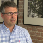 Nabywcy mieszkań coraz częściej wybierają kamienice. Kusi ich historia i klimat takich budynków