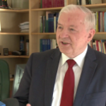 S. Gomułka (BCC): Tania ropa coraz bardziej osłabia Rosję i zmusi ją do zmiany struktury swojej gospodarki