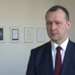 A. Ruciński: Obniżenie wiarygodności kredytowej Polski zwiększy koszt obsługi długu. Już zareagował rynek obligacji skarbowych