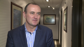 Dobra koniunktura na rynku nieruchomości zabytkowych. Wartość transakcji w zeszłym roku wyniosła 80 mln zł BIZNES, polski rynek nieruchomości zabytkowych, rynek pałaców i zamków, sprzedaż pałaców i zamków w Polsce - 2015 rok był okresem wzrostu polskiego rynku nieruchomości zabytkowych. Zawartych zostało ponad 20 transakcji na łączną kwotę blisko 80 mln zł. Największa transakcja to sprzedaż pałacu Szaniawskich w Warszawie za ponad 20 mln zł. Popularnością wśród inwestorów cieszą się głównie pałace i dworki. Ceny, w zależności od stanu nieruchomości, wahają się od kilkuset złotych do kilku tysięcy za metr kwadratowy.