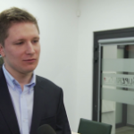 Podatek bankowy oraz spowolnienie w globalnej gospodarce ciążą polskiej giełdzie. Rynek akcji pozostanie słaby przynajmniej do połowy 2016 roku