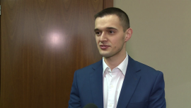 Światowy rynek gier komputerowych wart ponad 90 mld dolarów. Polska 19. w globalnym rankingu BIZNES, gry wideo, Wiedźmin 3, dystrybucja gier, rynki globalne - 91,5 mld dol. wart jest globalny rynek gier komputerowych – wynika z szacunków firmy Newzoo. W tym roku jego wartość może być bliska 100 mld dol. Wielkość polskiego rynku szacowana jest na ponad 400 mln dol., czyli ok. 1,5 mld zł. Ze względu na efekt skali większość firm dystrybuuje swoje produkcje od razu na rynek międzynarodowy i zyskuje coraz większe uznanie na świecie. W tym roku producenci będą mogli się starać o wsparcie w ramach dofinansowanego z UE programu sektorowego GameINN.