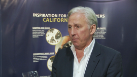 Moda na zdrowe odżywianie sprzyja producentom suszonych owoców. Kalifornijska śliwka podbija polski rynek BIZNES, kalifornijska śliwka suszona, bakalie, California Prune Board - Kalifornia jest potentatem rynku suszonej śliwki. Stąd pochodzi prawie 100 proc. dostaw amerykańskich i 42 proc. dostaw światowych. Rosnącej stale sprzedaży – jak w przypadku innych bakalii – sprzyja moda na zdrowe odżywianie i lekkie przekąski. Polska jest jednym z najszybciej rosnących rynków w Europie – podkreślają przedstawiciele California Prune Board. W ubiegłym roku sprzedaż wzrosła o ponad 50 proc. rdr.