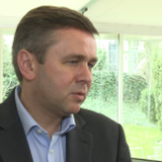 Cena nie jest najważniejsza dla firm przy wyborze sprzętu IT. Większą wagę przywiązują do parametrów technicznych i serwisu