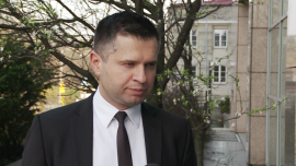 Złoto nie ma już potencjału do wzrostów. Ceny ropy się stabilizują