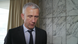 Dobre perspektywy dla producentów papieru. Rośnie rynek tradycyjnych książek drukowanych BIZNES, ceny celulozy, kursy walut, Arctic - Wysokie koszty zakupu celulozy i niskie ceny wysokogatunkowych papierów spowodowały w ubiegłym pogorszenie wyników producentów papieru. Władze Arctic Paper spodziewają się jednak w tym roku stabilizacji cen. Na produkcję papieru coraz mniejszy wpływ ma ekologia, a coraz większy – nowe techniki i technologie. Dobre perspektywy dla producentów ma rynek tradycyjnych drukowanych książek.