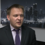 Na koniec roku dolar będzie kosztował kilkanaście groszy powyżej 4 złotych