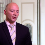 Zawirowania na rynkach finansowych i czynniki wewnętrzne mogą spowodować osłabienie złotego