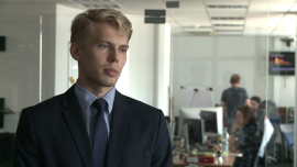 M. Stajniak (X-Trade Brokers): podwyżka stóp procentowych w USA w grudniu byłaby uzasadniona INWESTOR, eurodolar, rynek walutowy, notowania walut, złoty, kurs złotego, kurs dolara, Rezerwa Federalna, stopy procentowe, Europejski Bank Centralny, podwyżka stóp procentowych, X-Trade Brokers - W świetle ostatnich danych z rynku pracy perspektywy amerykańskiej gospodarki wydają się dobre. Jedna podwyżka stóp procentowych w tym roku w Stanach Zjednoczonych byłaby uzasadniona i mogłaby podnieść kurs dolara wobec złotego ponownie w okolice 4 zł – uważa Michał Stajniak, analityk rynków finansowych w X-Trade Brokers. Jego zdaniem podobny ruch ze strony Europejskiego Banku Centralnego jest raczej mało prawdopodobny.