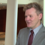 Inteligentne systemy parkingowe mają rozwiązać problem korków. Warszawa testuje smart parking