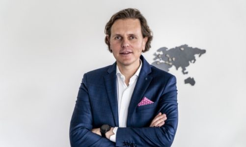 SoftBlue SA przejmuje biznes operatora telekomunikacyjnego