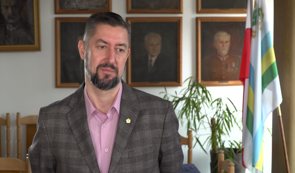 Pandemia ograniczyła aktywność fizyczną dzieci o ponad 30 proc. Wśród najmłodszych rośnie problem nieprawidłowej masy ciała i problemów z kręgosłupem