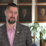 Pandemia ograniczyła aktywność fizyczną dzieci o ponad 30 proc. Wśród najmłodszych rośnie problem nieprawidłowej masy ciała i problemów z kręgosłupem